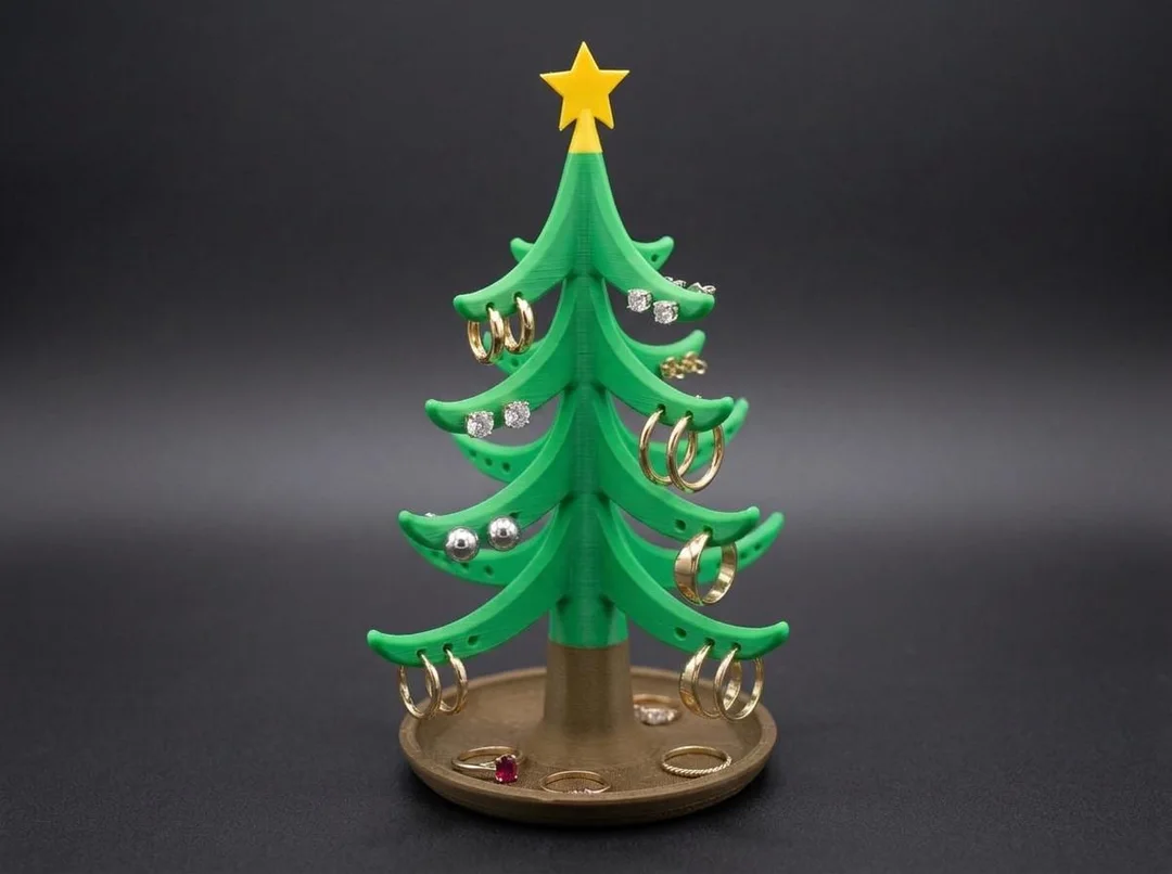 Christmas Tree Earring Holder — photograph 1 of 4